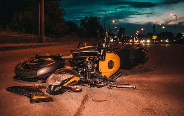 30 yaşlı motosikletçi qəzada öldü