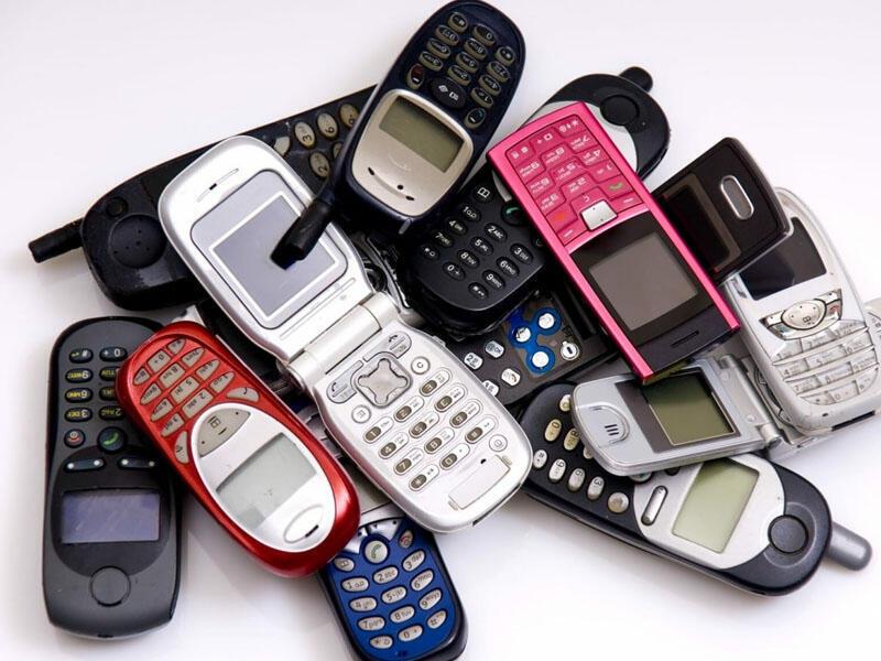 Bu 3 telefon sizə sərvət qazandıracaq - ADLAR
