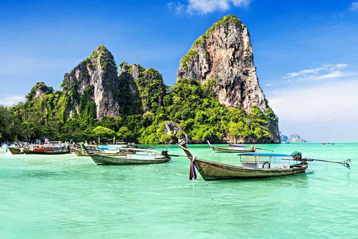 Taylanda pulsuz biletlər: Tayland Hökuməti "Pulsuz Uçuş" kampaniyasına başladı