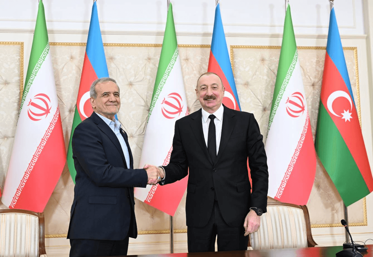 İlham Əliyev: “İran Prezidenti mənim kimi eyni qanı daşıyır, biz eyni dildə danışırıq”
