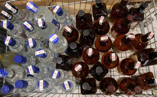 Külli miqdarda spirtli içki marketlərdən yığışdırıldı