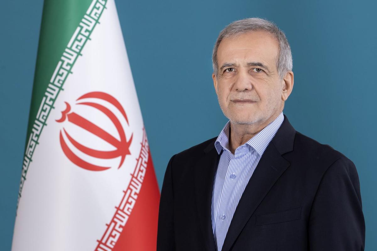 “Müharibə istəmirik, amma qorxmurq” - Pezeşkiyan