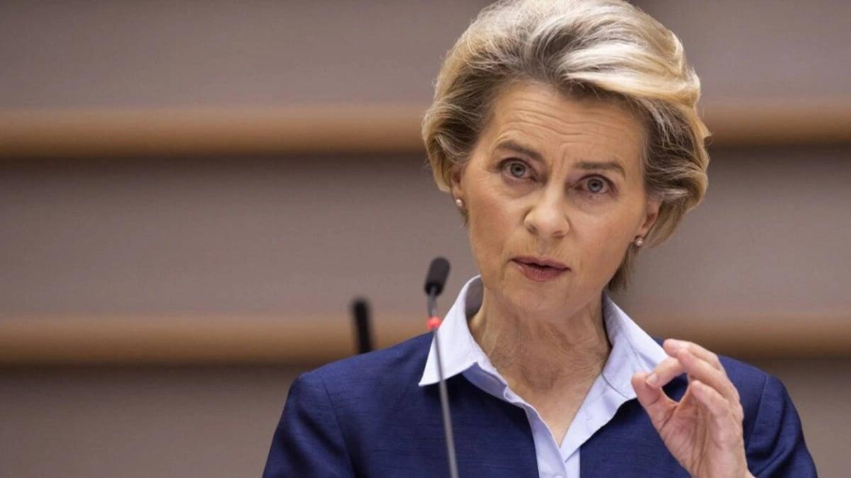 Ursula fon der Lyayenin təyyarəsində problem yarandı - Rusiyadan şübhələnirlər