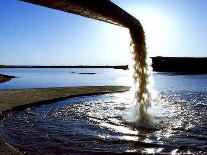 Çirkli suda açarı necə tapmaq olar? - Qeyri-adi üsul - Video