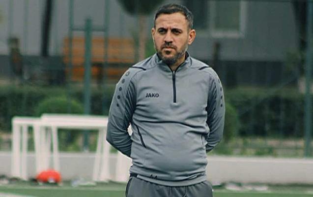 Baş məşqçi kimi iki komandası eyni gündə meydana çıxacaq