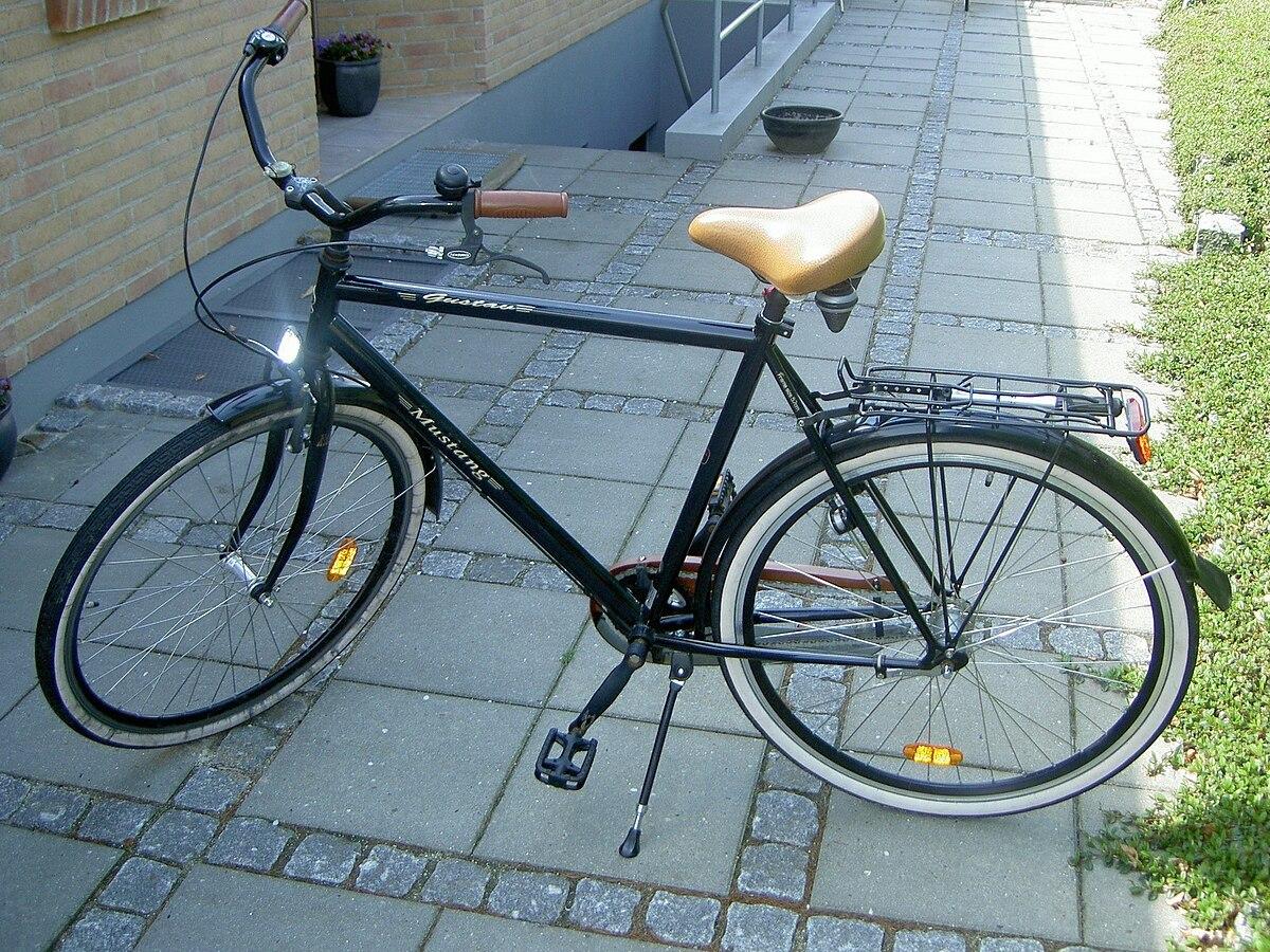 Velosipedin pedalı 8 yaşlı qızın gözünə batdı - Xəstəxanada öldü