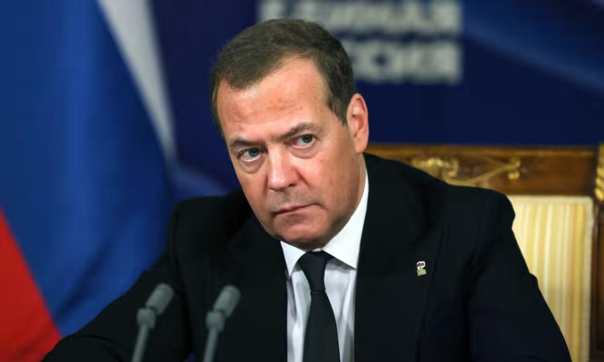 Bu, NATO ilə Rusiya arasında müharibə deməkdir - Medvedev
