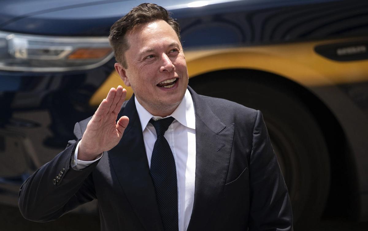 “Tesla”nın 2 milyondan çox səhmini aldı