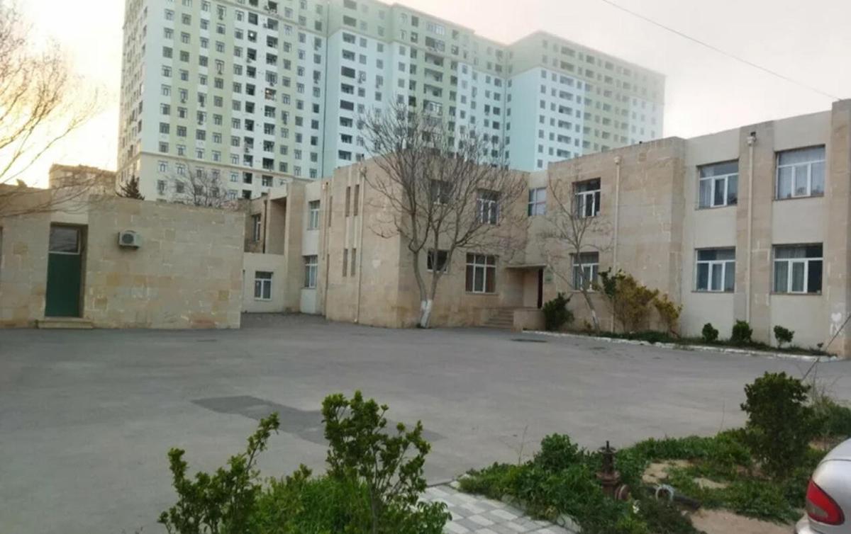Bakıda bağçada bədbəxt hadisə