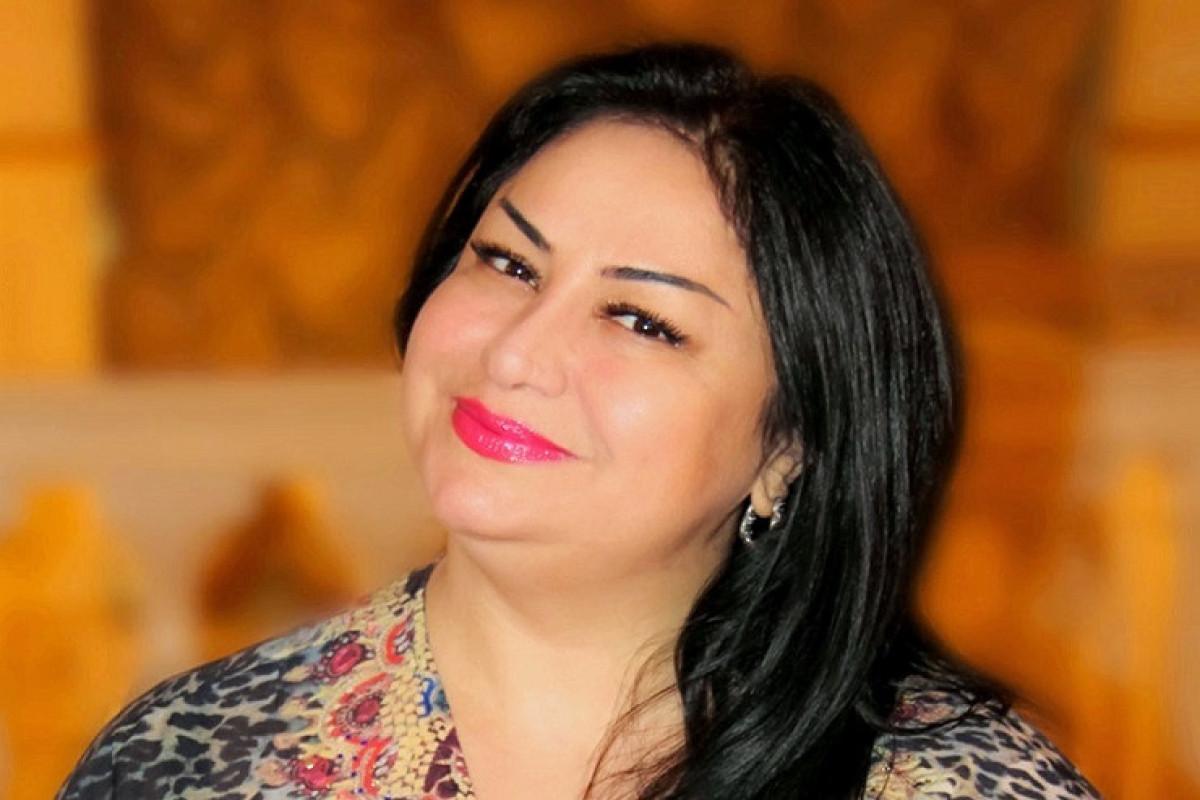 Almaz Ələsgərli efirdəki təkrarlardan narazıdır: “Birini çağırın, hamını yox!”