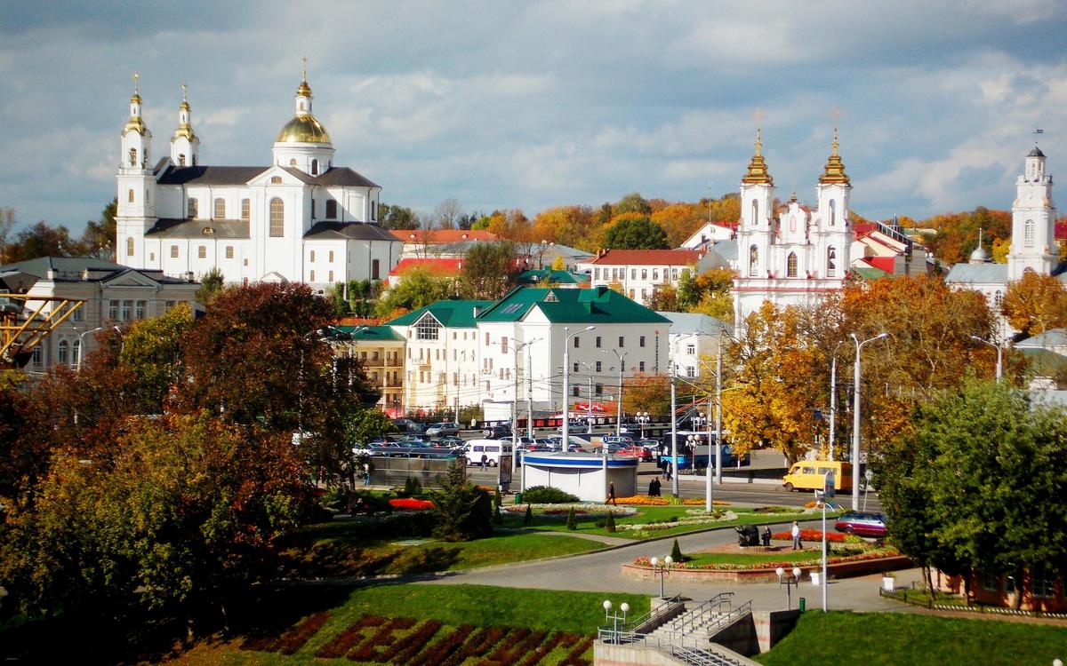Belarus bu diplomatı ölkədən qovdu