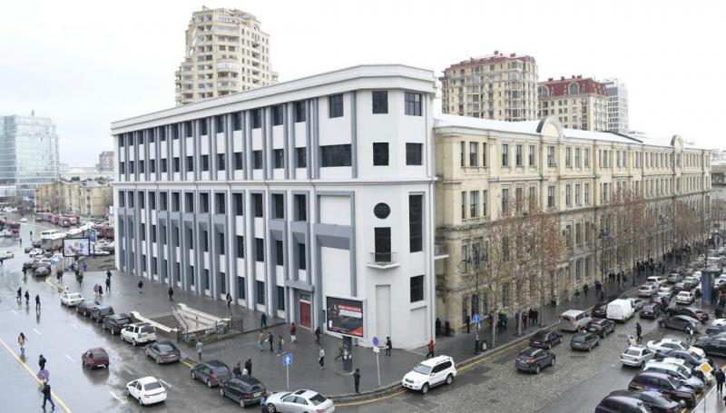 ADNSU bu müəllimlərə 4280-6420 manat maaş verəcək – Seçilənlər bəlli oldu