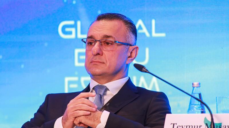 Nazir iki yeni prorektor təyin etdi - FOTO