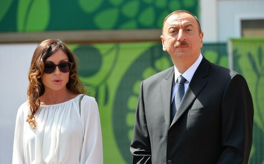 İlham Əliyev və xanımı yeni parkın açılışında iştirak etdi