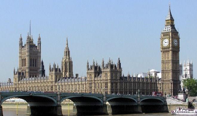 Britaniyada matəm elan edildi Britaniyada matəm elan edildi