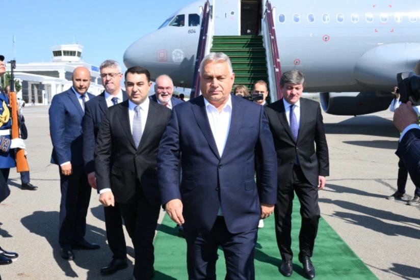 Viktor Orban Qəbələdə səfərdədir