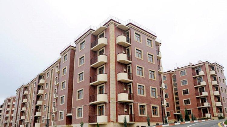Qarabağa qayıdan köçkünlərin Bakıdakı evləri bu şəxslərə verilir