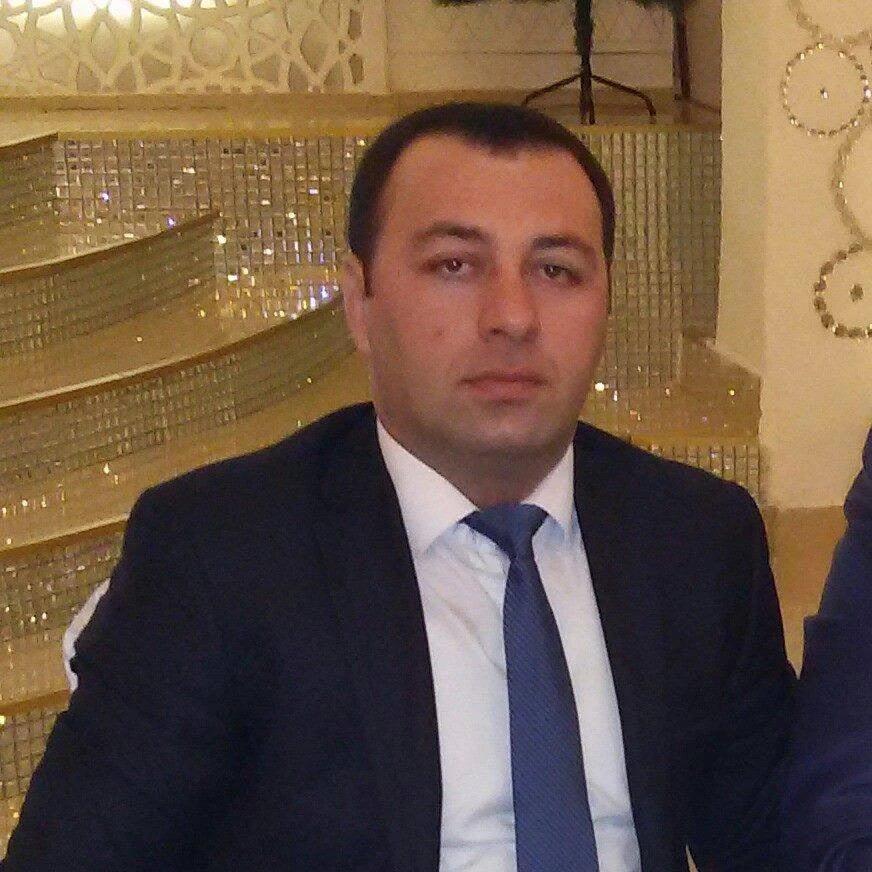 Bakıda gömrükçü öz mağazasında öldürüldü- FOTO