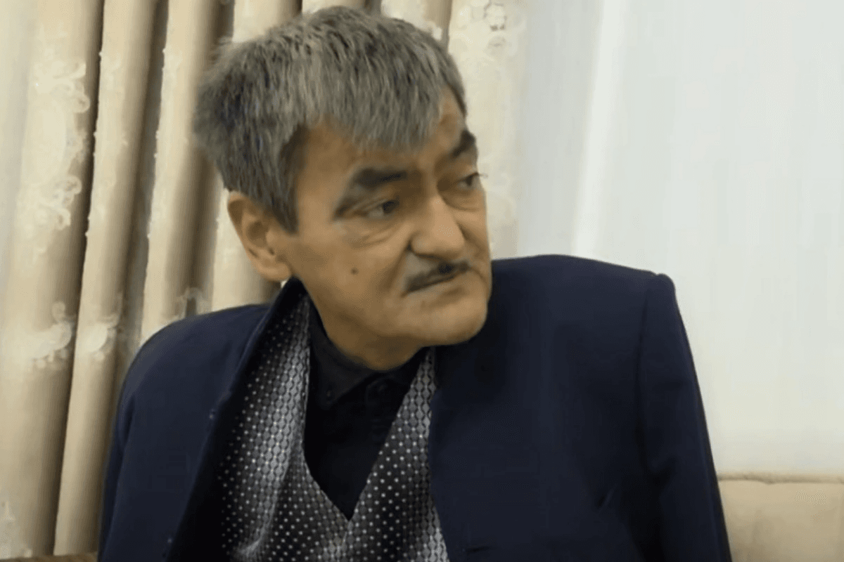 Tanınmış meyxanaçının son halı sevənlərini üzdü - VİDEO