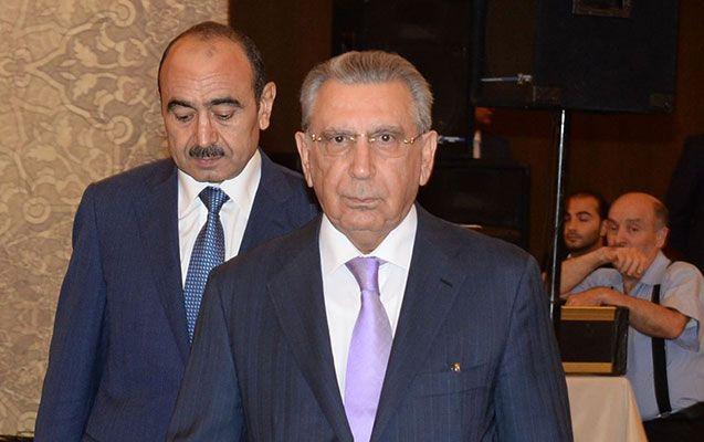 Növbədə Əli Həsənovdur? : "Ramiz Mehdiyev təkbaşına cinayət törətməyib"