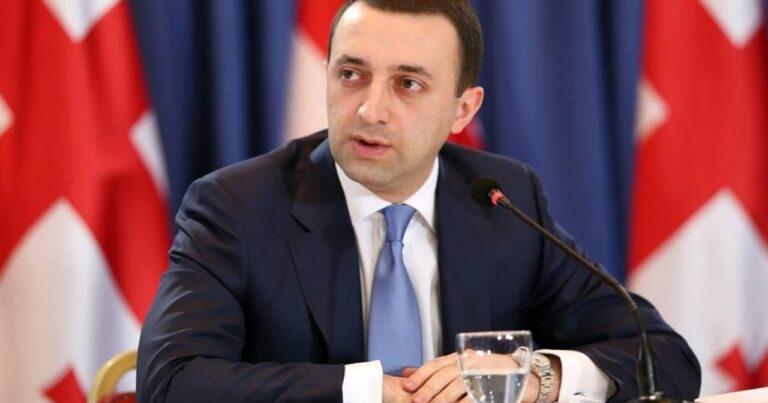 Keçmiş baş nazir qanunsuzgəlirlərini etiraf etdi