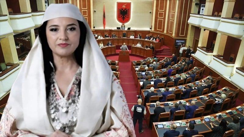 Dünyanın ilk süni intellekt naziri ana olacaq