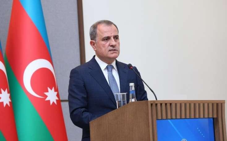 Ceyhun Bayramov Oman Sultanlığına rəsmi səfərə yola düşüb