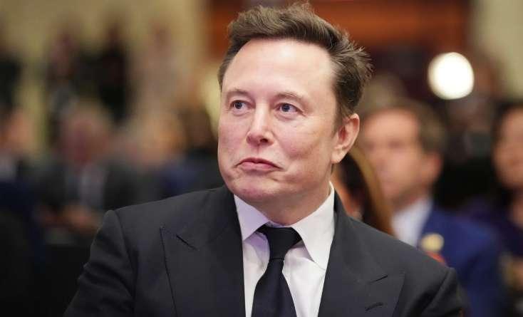İlon Mask dünyanın ilk trilyoneri ola bilər