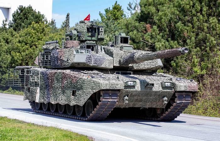 “Altay” tanklarının təhvil mərasimi keçirildi