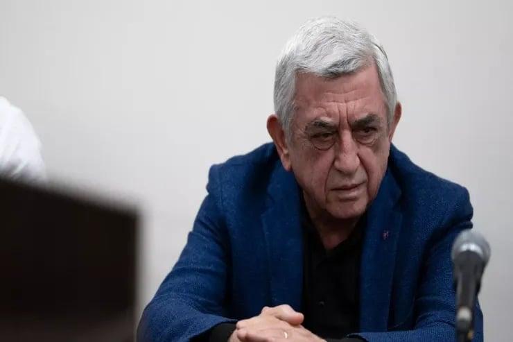 Sarkisyanın Ermənistandan çıxmasına qadağa qoyuldu