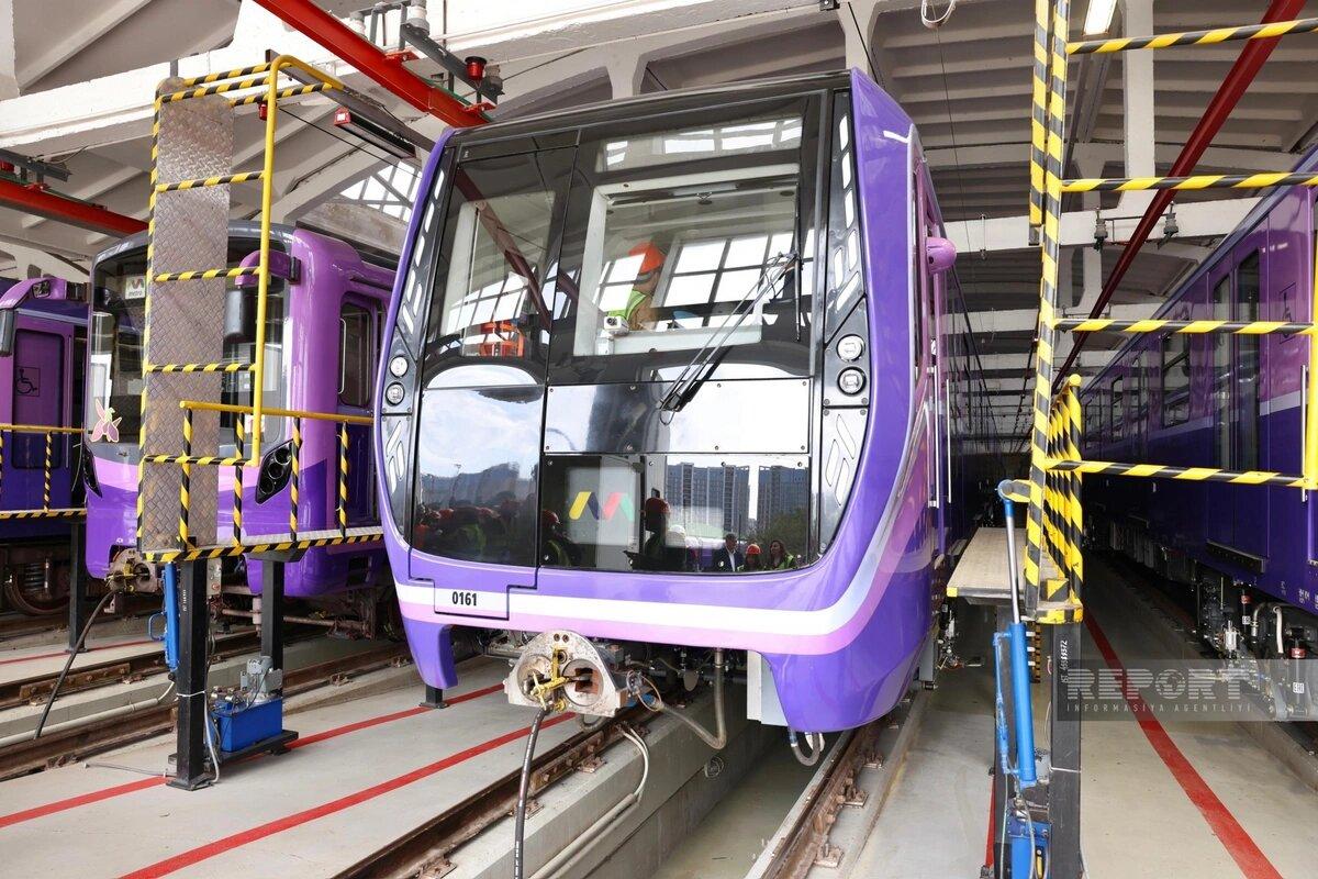 Bakı metrosunda daha 15 yeni vaqon xəttə buraxıldı