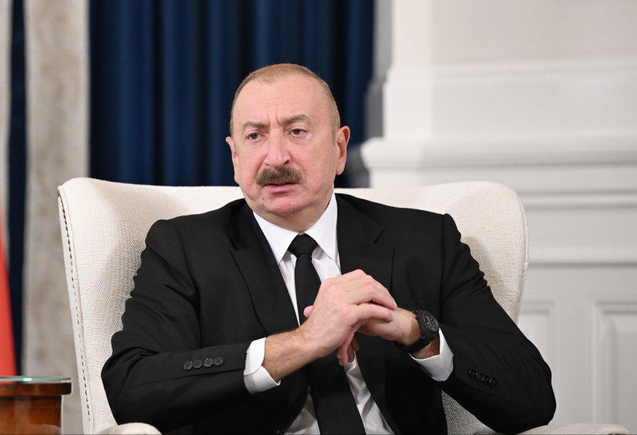 İlham Əliyev: “Əyri yola gedən hər bir dövlət məmuru qanun qarşısında cavab verməli olur”