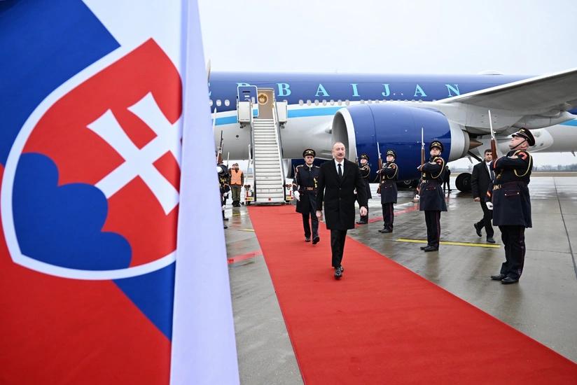 İlham Əliyev Slovakiyada rəsmi səfərdədir - FOTO