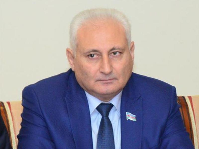 Deputat Hikmət Babaoğlunun oğlu evlənir