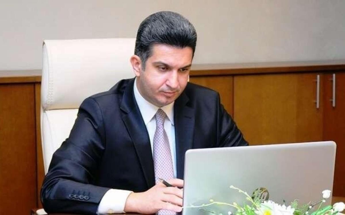 Göygölün yeni icra başçısı üç vəzifəli şəxsi işdən çıxardı Göygölün yeni icra başçısı üç vəzifəli şəxsi işdən çıxardı