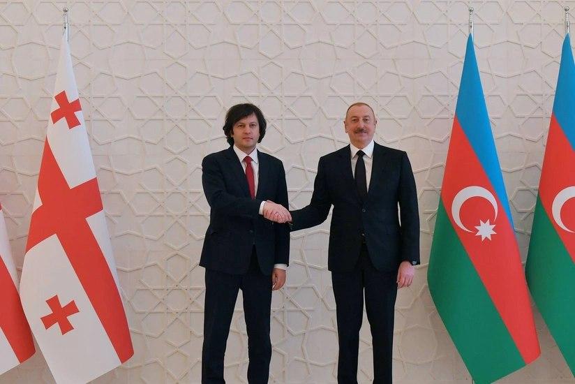 Gürcüstanın Baş naziri Prezident İlham Əliyevi TƏBRİK ETDİ