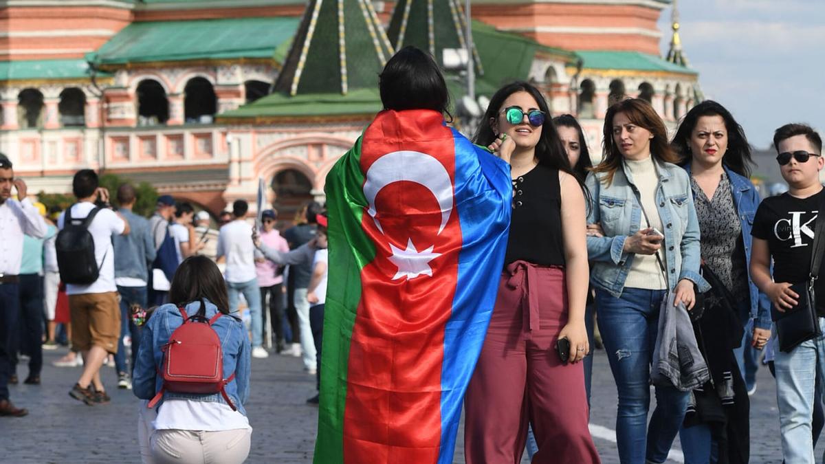 Rusiyaya gedən azərbaycanlıların nəzərinə! – Qaydalar dəyişdi