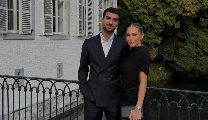 Mahir Emreli sevgilisi ilə... - FOTO