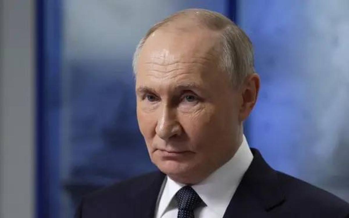 Putinin iqamətgahına dronlarla hücum edildi