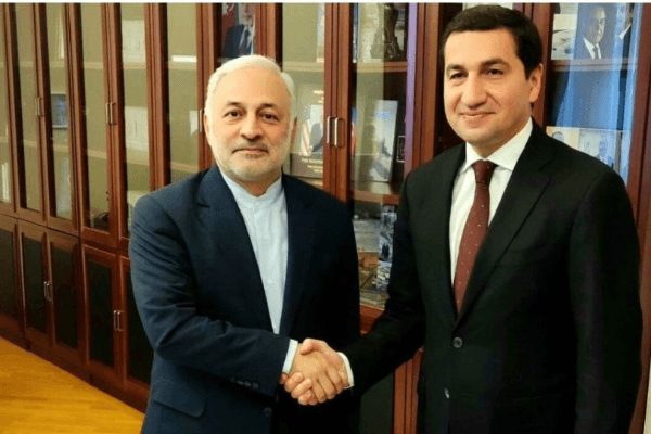 Hikmət Hacıyev və Vahid Cəlalzadə arasında görüş baş tutub