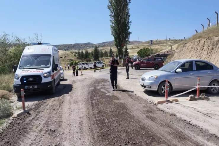 Türkiyədə silah anbarında PARTLAYIŞ: ölənlər var Türkiyədə silah anbarında PARTLAYIŞ: ölənlər var