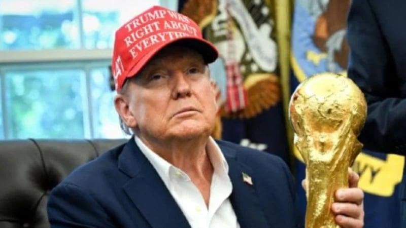 Donald Tramp Dünya Kuboku finalında kubokun təqdimatında iştirak edəcək Donald Tramp Dünya Kuboku finalında kubokun təqdimatında iştirak edəcək