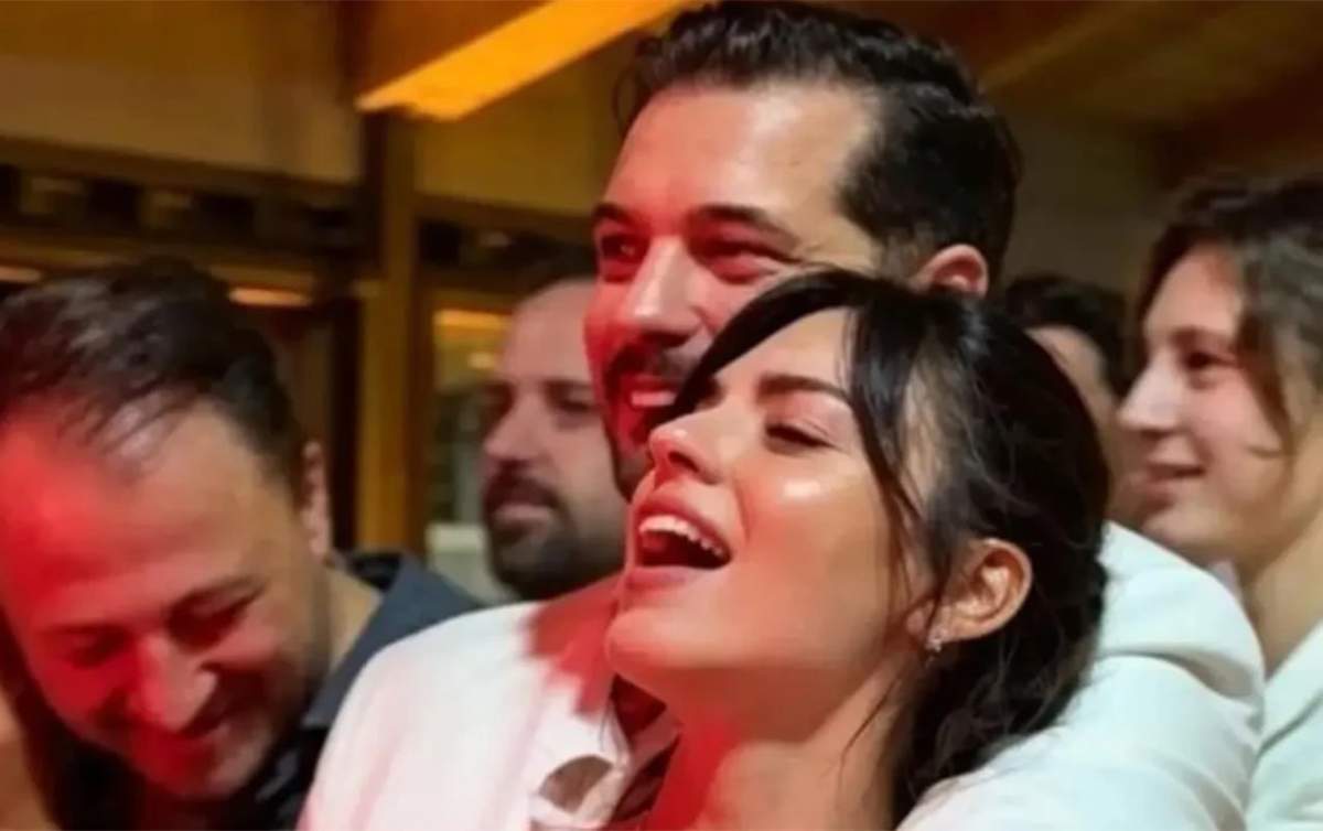 Çağatay sevgilisi ilə toyda - FOTO Çağatay sevgilisi ilə toyda - FOTO