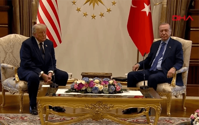 Ərdoğanla Trampın təkbətək görüşü başladı - Foto Ərdoğanla Trampın təkbətək görüşü başladı - Foto