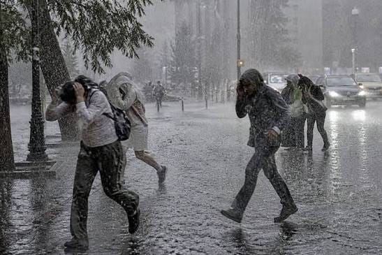 Bu bölgələrdə yağış və dolu gözlənilir Bu bölgələrdə yağış və dolu gözlənilir