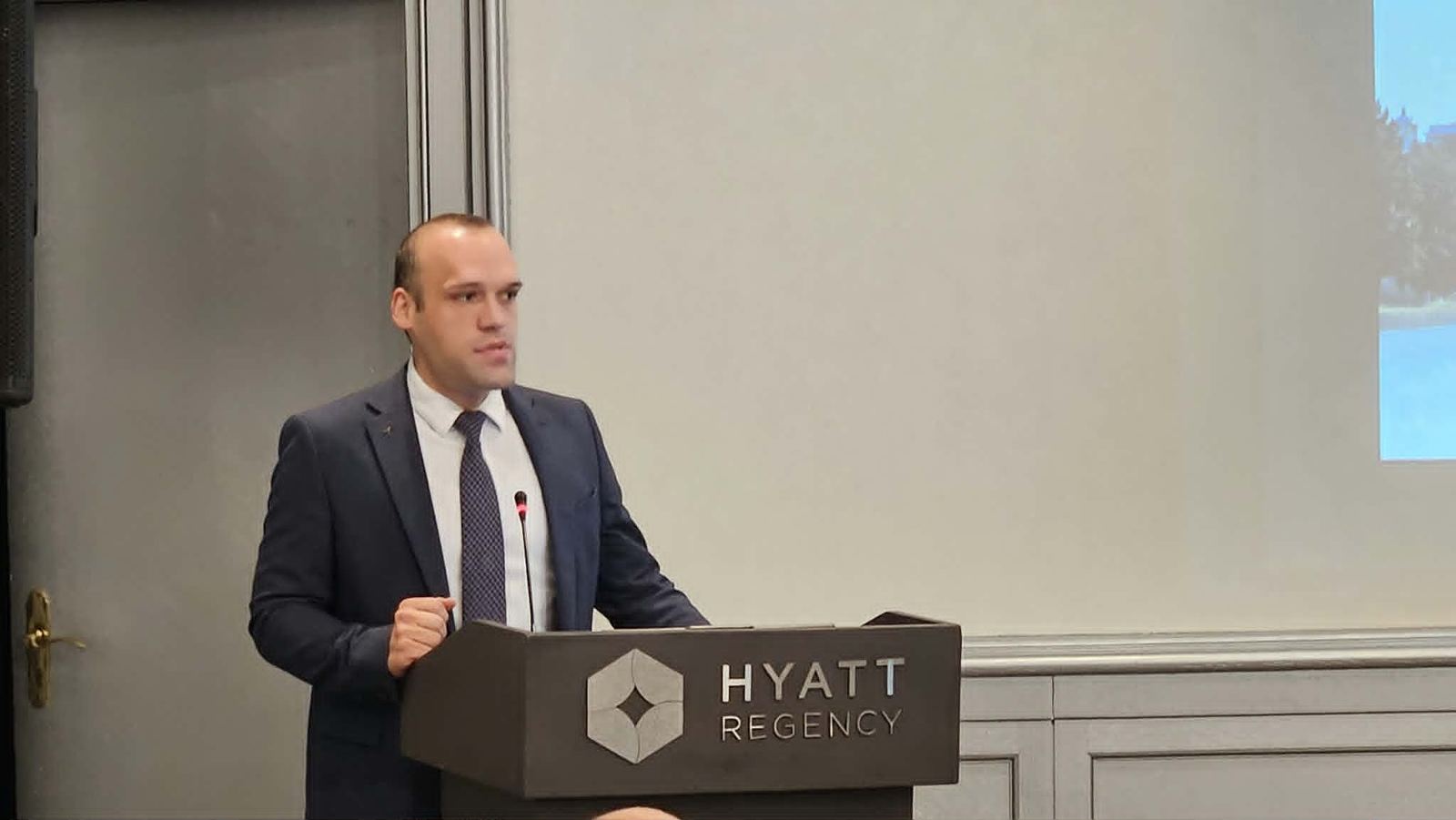 Kontrafakt məhsulların idxalının qarşısı belə alınır – DGK rəsmisi açıqladı Kontrafakt məhsulların idxalının qarşısı belə alınır – DGK rəsmisi açıqladı