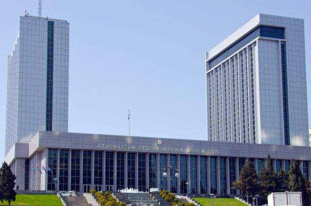 MM təsdiqlədi: Bu dövlət rüsumu 50 manat oldu MM təsdiqlədi: Bu dövlət rüsumu 50 manat oldu
