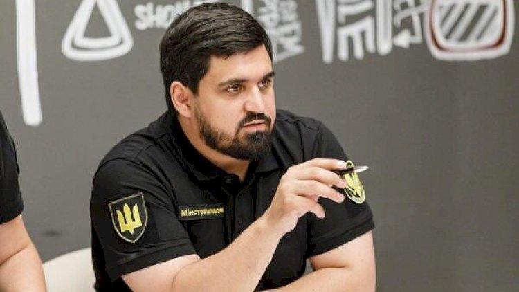 Zelenski azərbaycanəsilli məmuru vəzifəsindən azad etdi Zelenski azərbaycanəsilli məmuru vəzifəsindən azad etdi