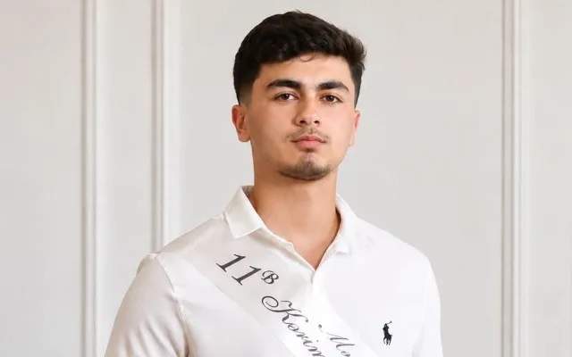 690 balla zirvədədir 690 balla zirvədədir