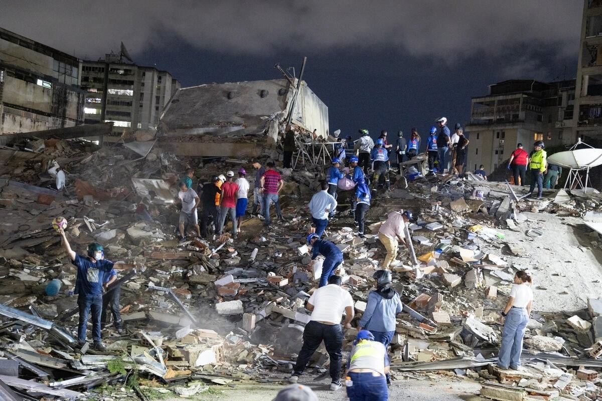 Venesuelada zəlzələdə ölənlərin sayı 5 min nəfəri ötdü Venesuelada zəlzələdə ölənlərin sayı 5 min nəfəri ötdü